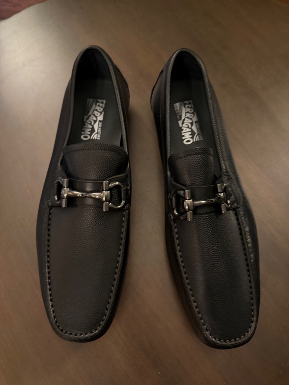 Salvatore Ferragamo Black Leather Bit-Detail Slip-On Loafers